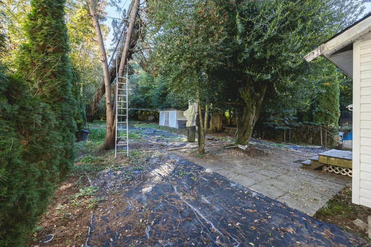 Mudroom Photo of 12058 Harris Road, Pitt Meadows, BC