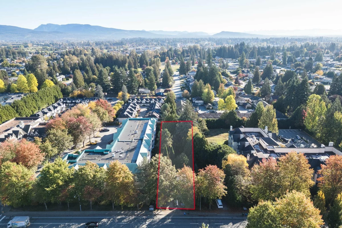 Primary Bathroom Photo of 12058 Harris Road, Pitt Meadows, BC