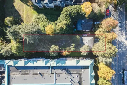 12058 Harris Road, Pitt Meadows, BC, North Meadows PI — 4 bed single family residence for sale