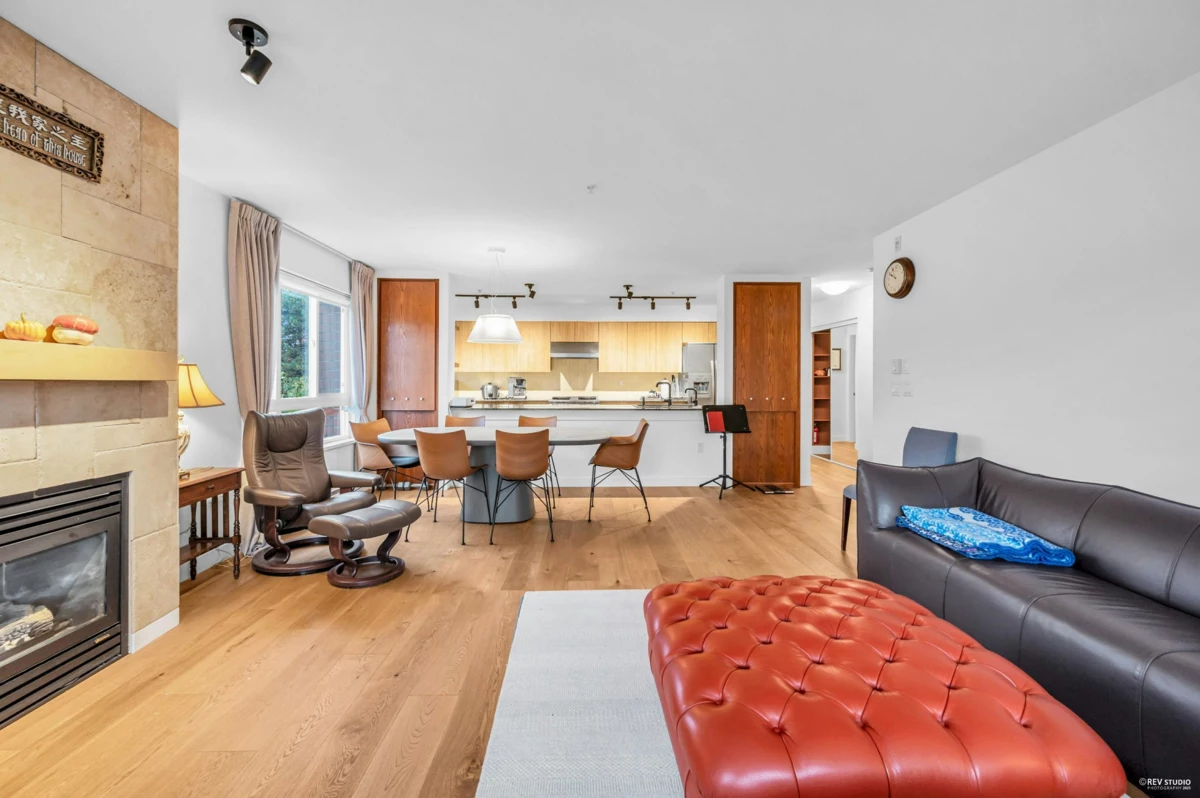 Kitchen Island Photo of 301 2096 W 46th Avenue, Vancouver, BC