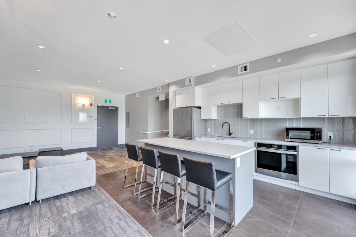 Aerial View of 411 22226 Brown Avenue, Maple Ridge, BC