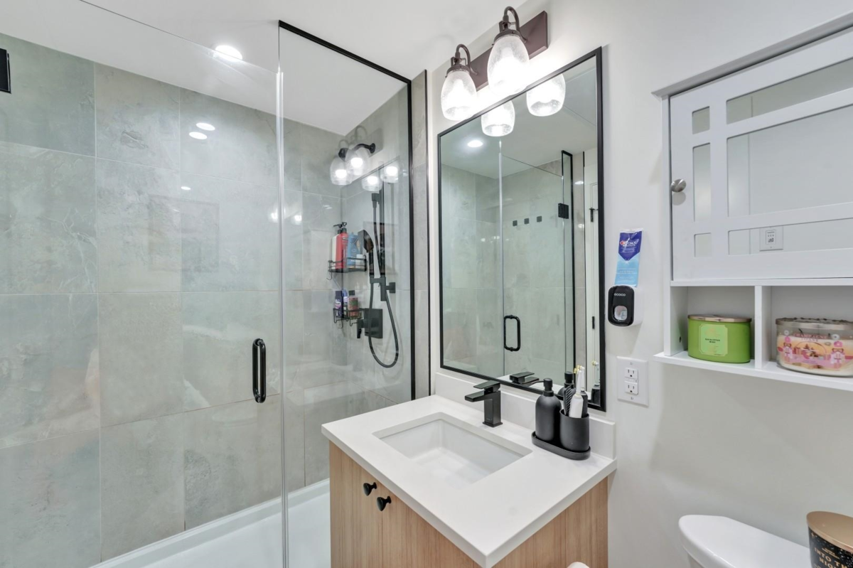 Bedroom 2 Photo of 411 22226 Brown Avenue, Maple Ridge, BC