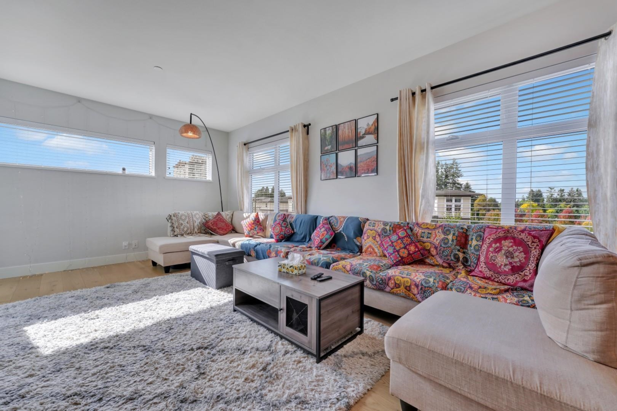 Hallway Photo of 411 22226 Brown Avenue, Maple Ridge, BC