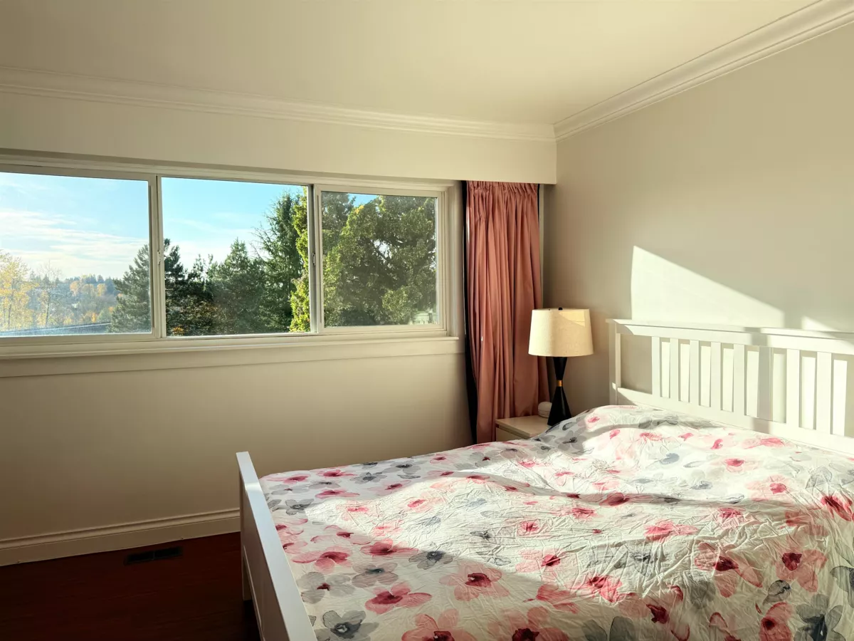 Bedroom 3 Photo of 6722 Kneale Place, Burnaby, BC