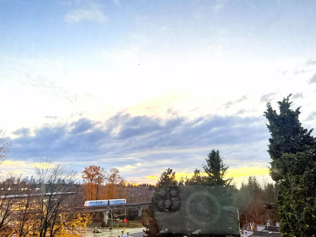 Entry Foyer Photo of 6722 Kneale Place, Burnaby, BC