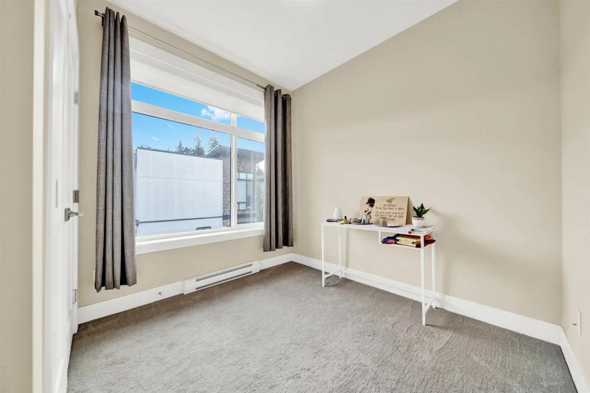 Garden / Landscaping Photo of 220 16488 64 Avenue, Surrey, BC