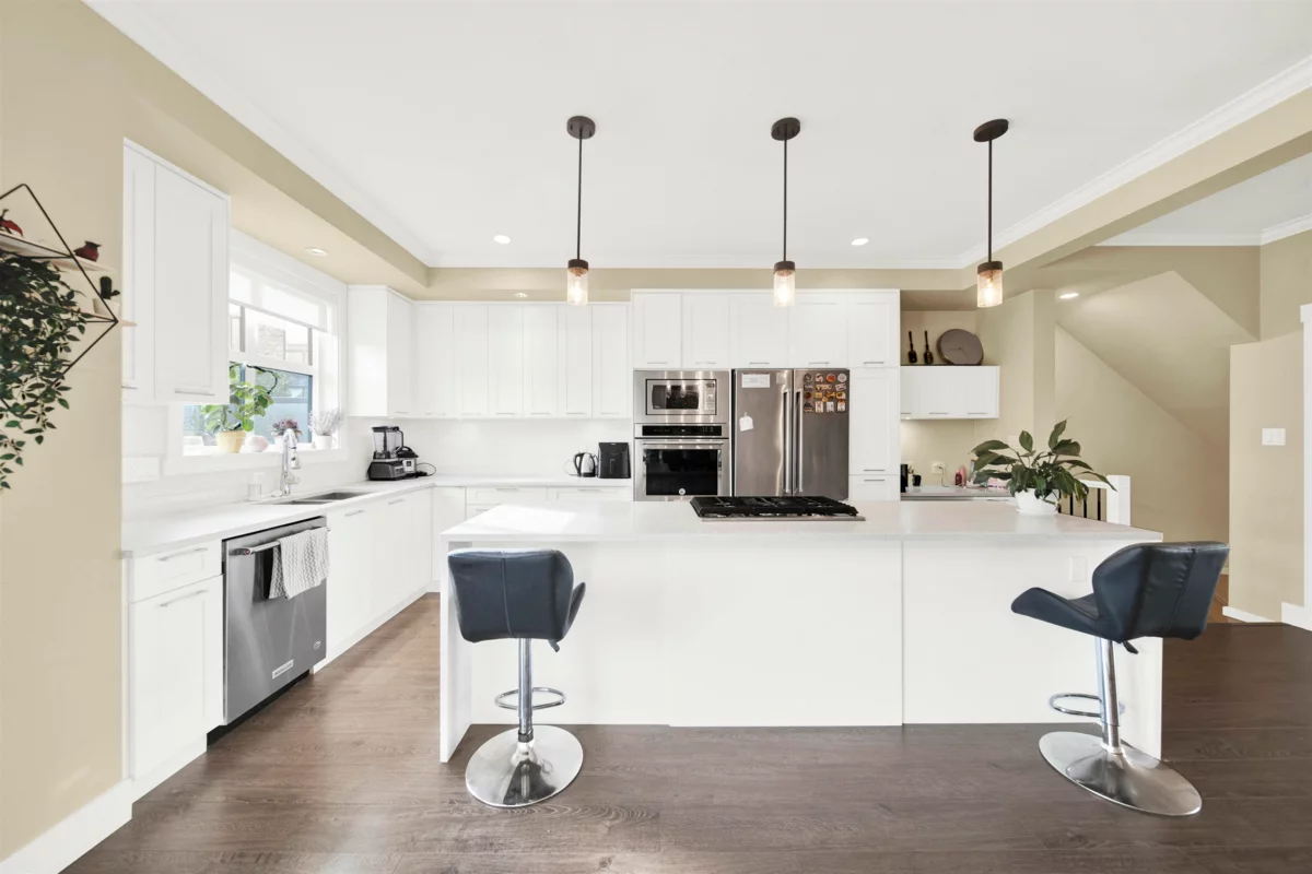 Guest Bathroom Photo of 220 16488 64 Avenue, Surrey, BC