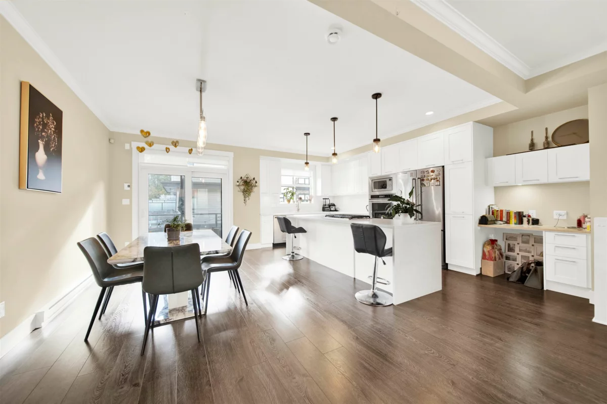 Office / Den Photo of 220 16488 64 Avenue, Surrey, BC