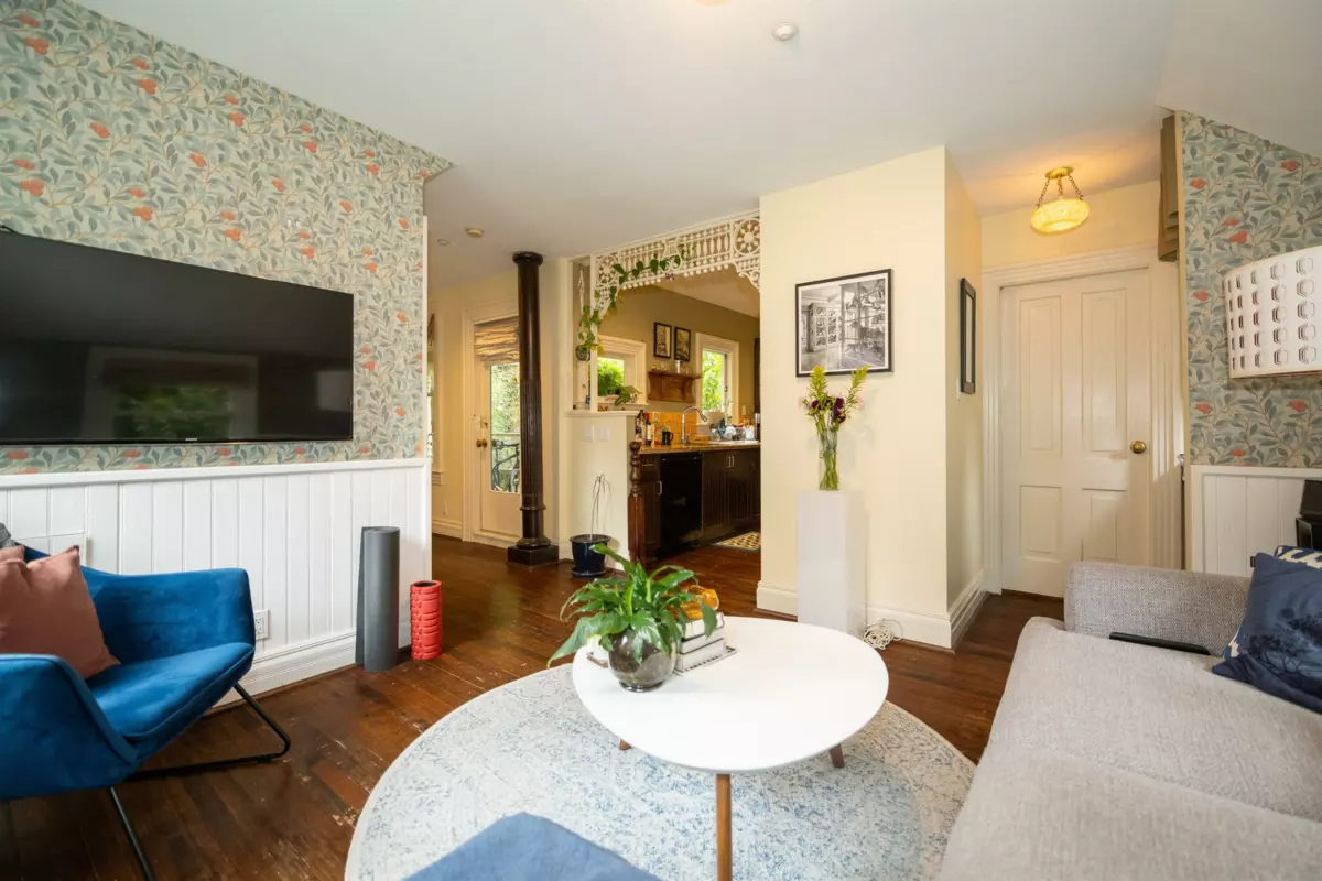 Pantry Photo of 1117 Pendrell Street, Vancouver, BC