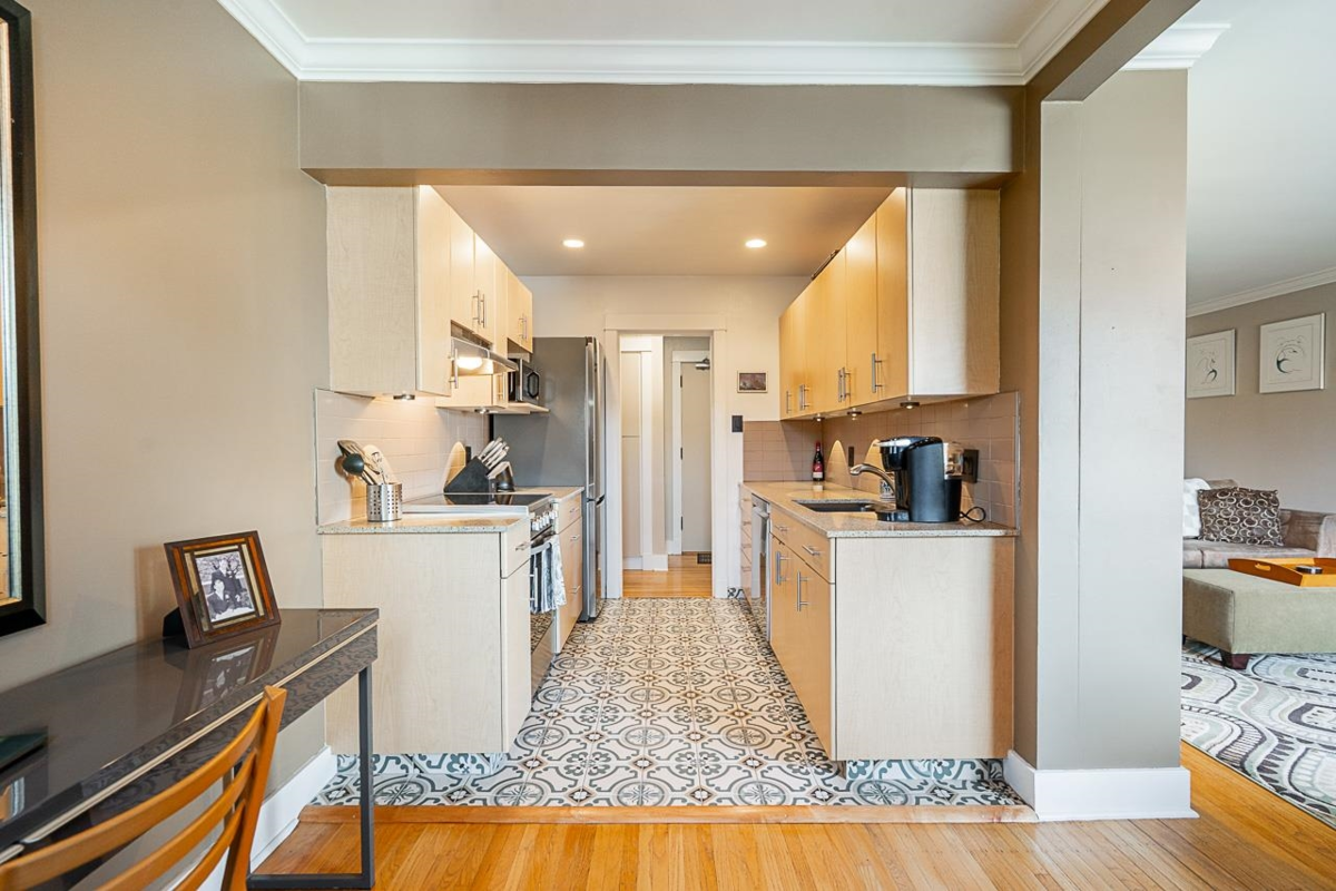 Basement Recreation Room Photo of 305 3530 Cambie Street, Vancouver, BC