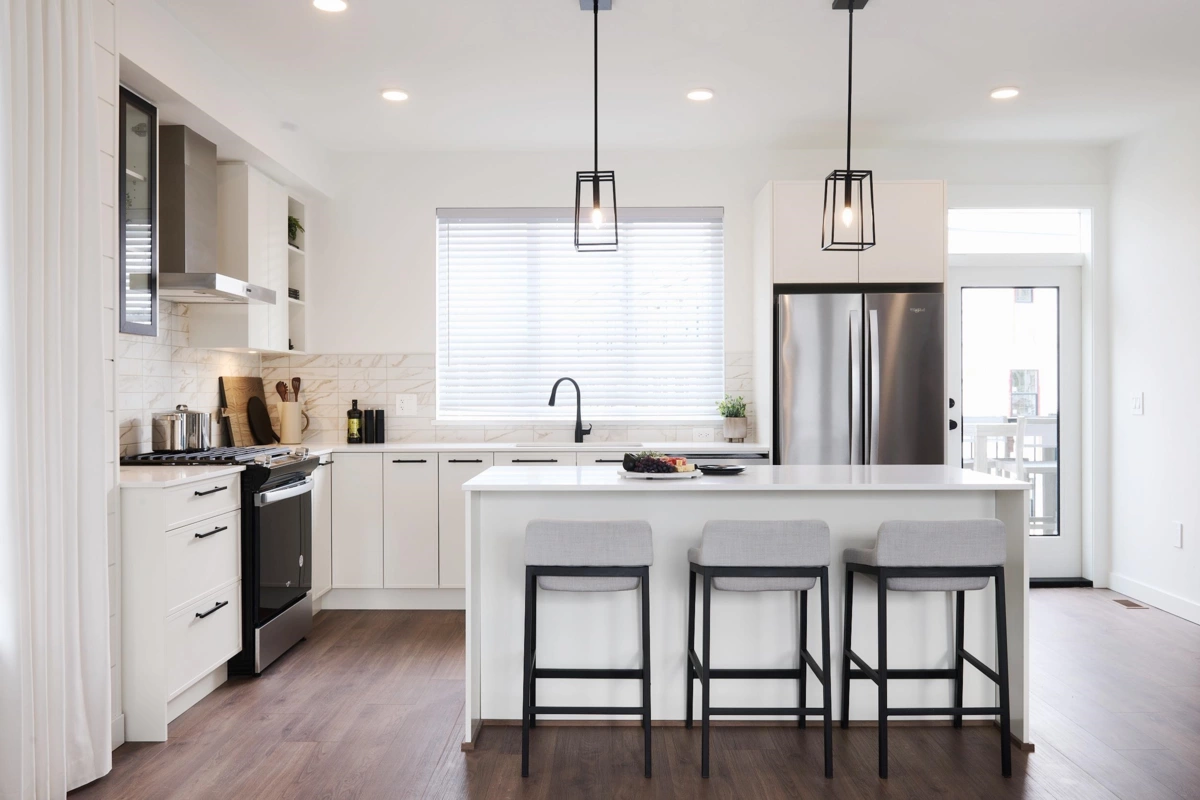 Family Room Photo of 71 2886 Montrose Avenue, Abbotsford, BC