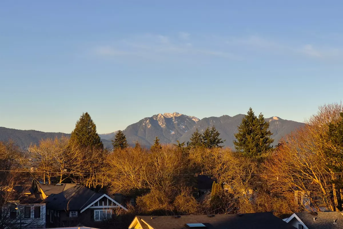 Hot Tub / Spa Photo of 3953 W 21st Avenue, Vancouver, BC