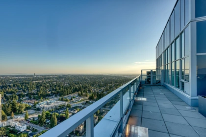 1212 13350 Central Avenue, Surrey, BC, Surrey — Apartment/Condo for sale