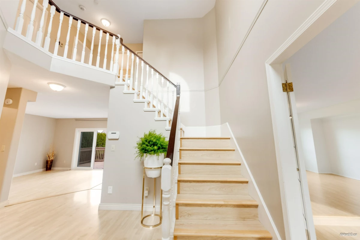 Family Room Photo of 21541 87 Avenue, Langley, BC