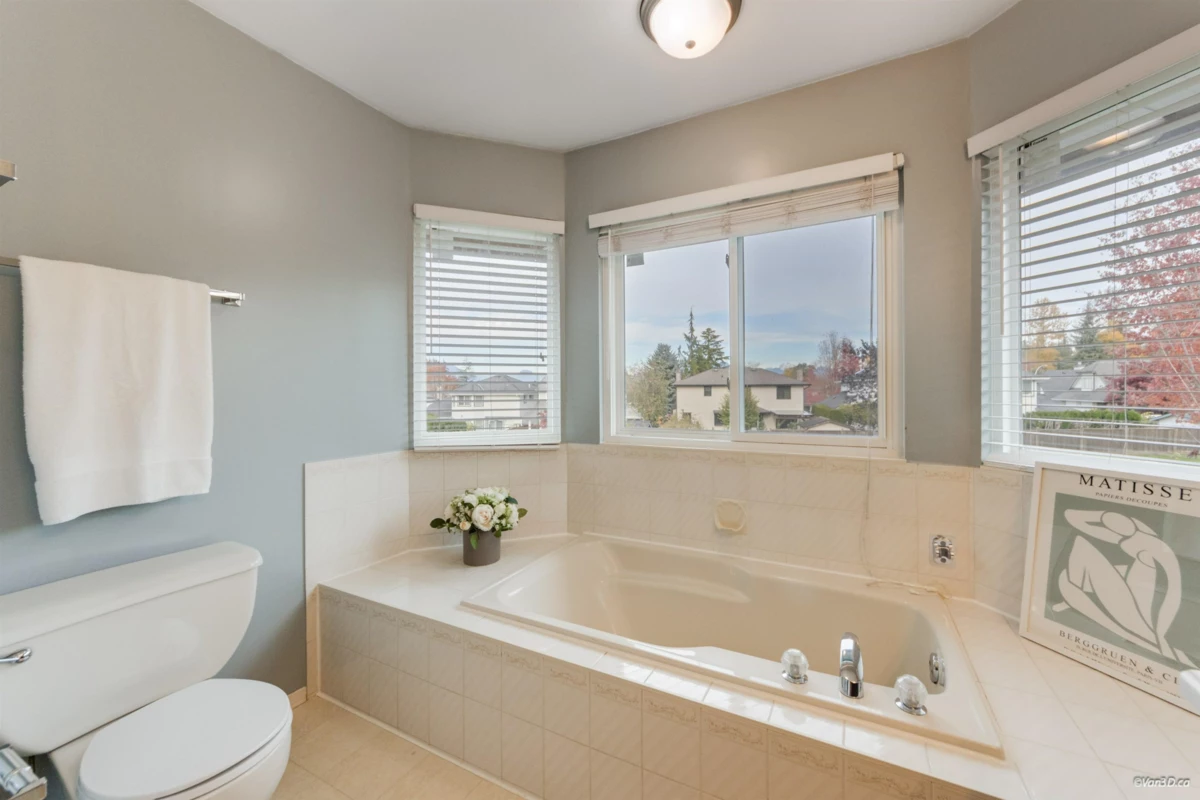 Outdoor Deck Photo of 21541 87 Avenue, Langley, BC