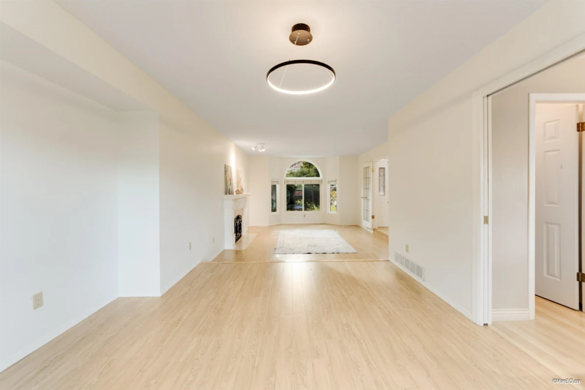 Primary Bedroom Photo of 21541 87 Avenue, Langley, BC