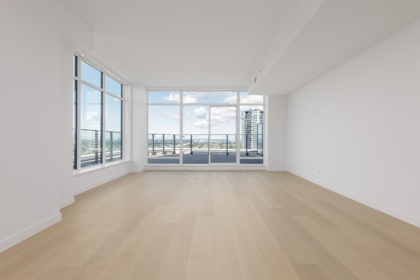 Living Room Photo of 3901 2181 Madison Avenue, Burnaby, BC