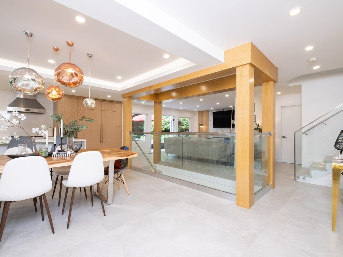 Primary Bedroom Photo of 4283 Capilano Road, North Vancouver, BC