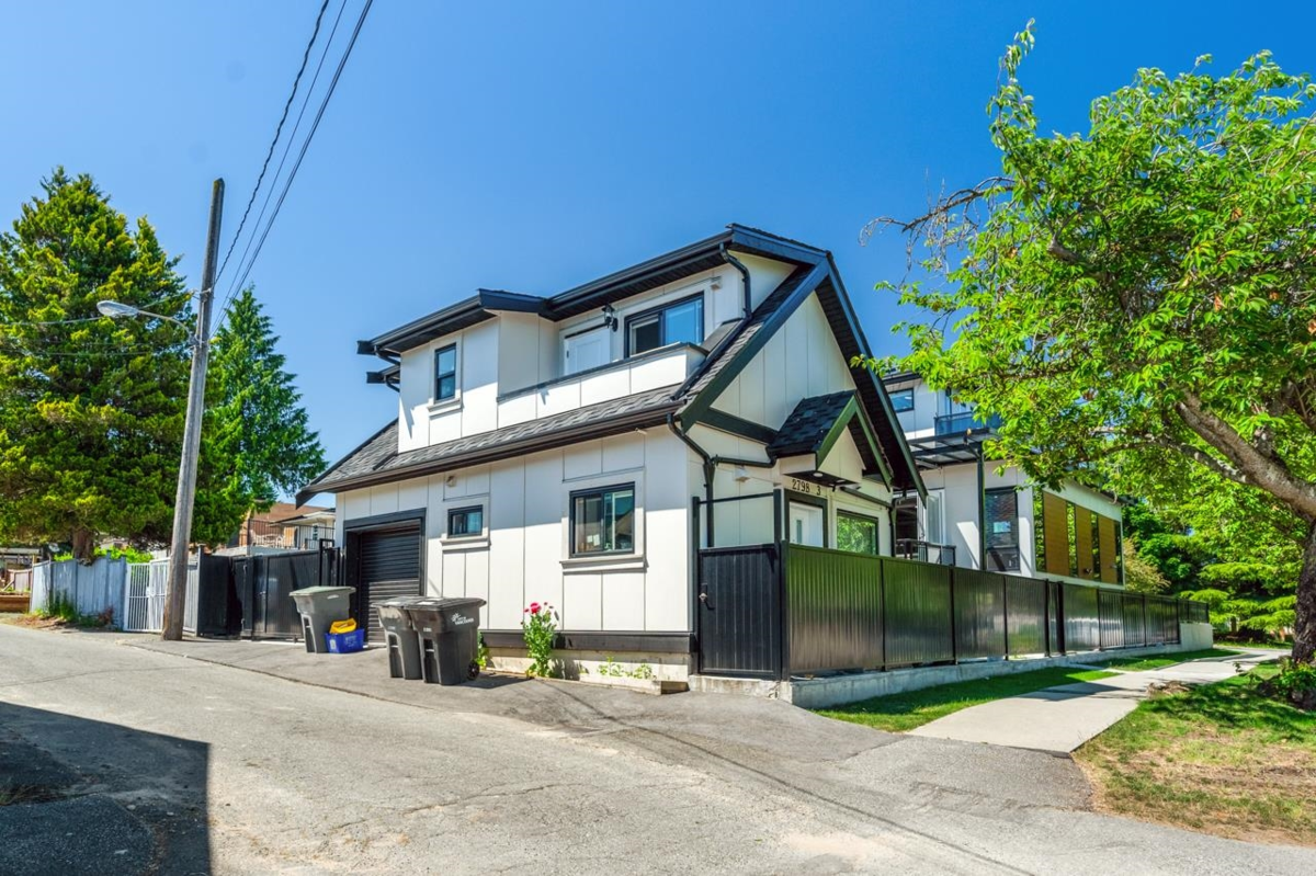 Aerial View of 2798 E 43rd Avenue, Vancouver, BC