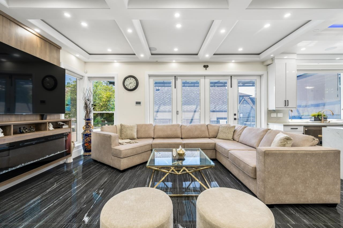 Dining Area Photo of 2798 E 43rd Avenue, Vancouver, BC