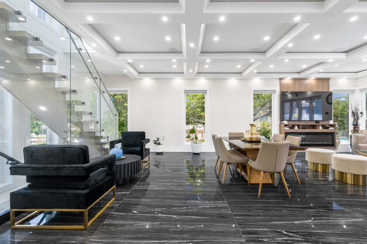 Exterior Front Photo of 2798 E 43rd Avenue, Vancouver, BC