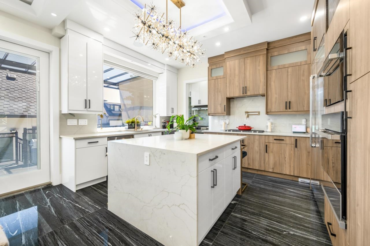 Primary Bedroom Photo of 2798 E 43rd Avenue, Vancouver, BC