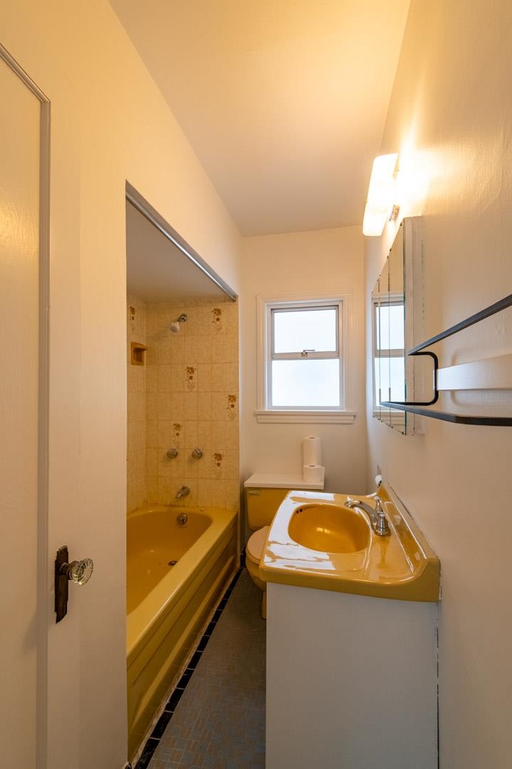 Bedroom 2 Photo of 2960 W 41st Avenue, Vancouver, BC