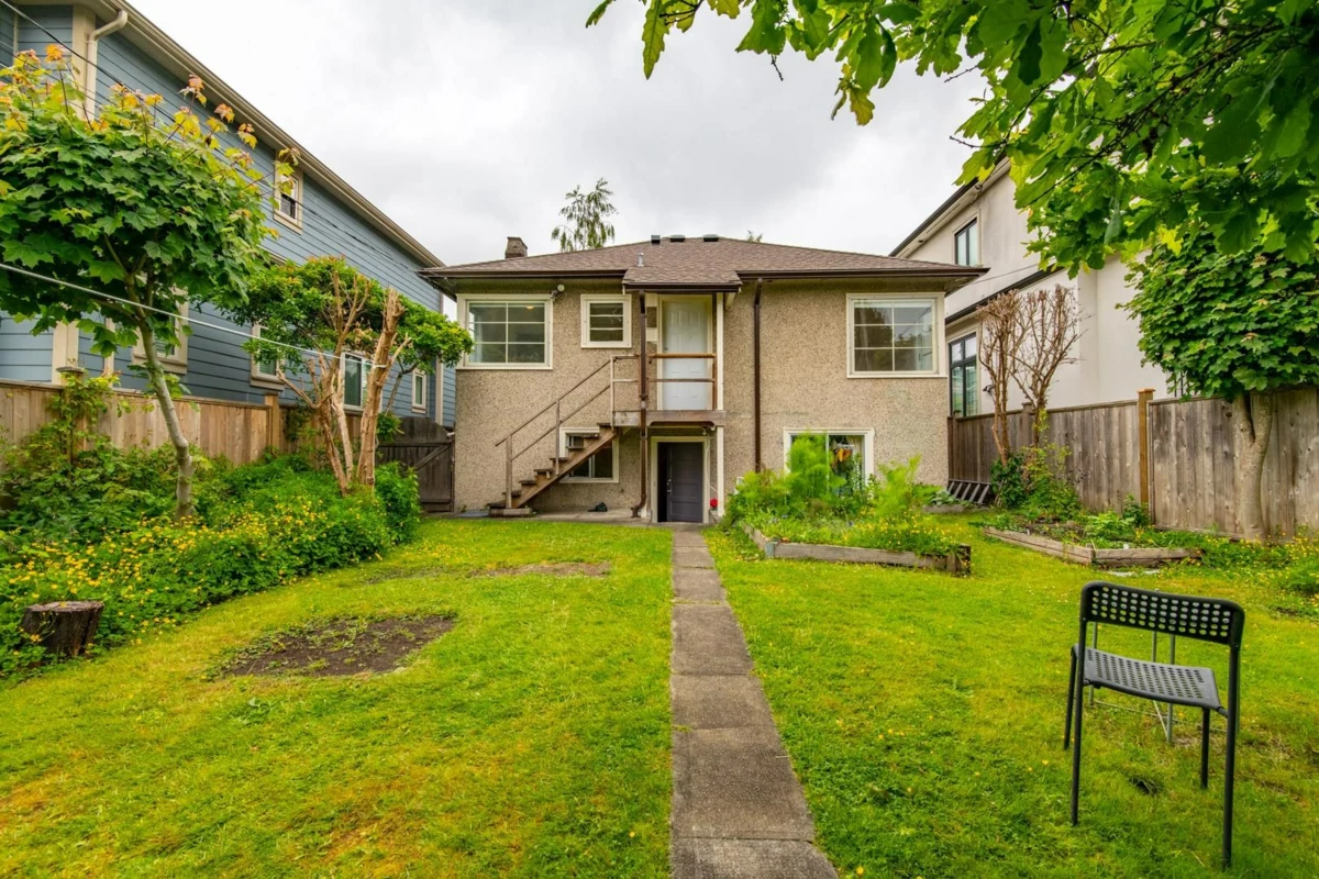 Bedroom 3 Photo of 2960 W 41st Avenue, Vancouver, BC