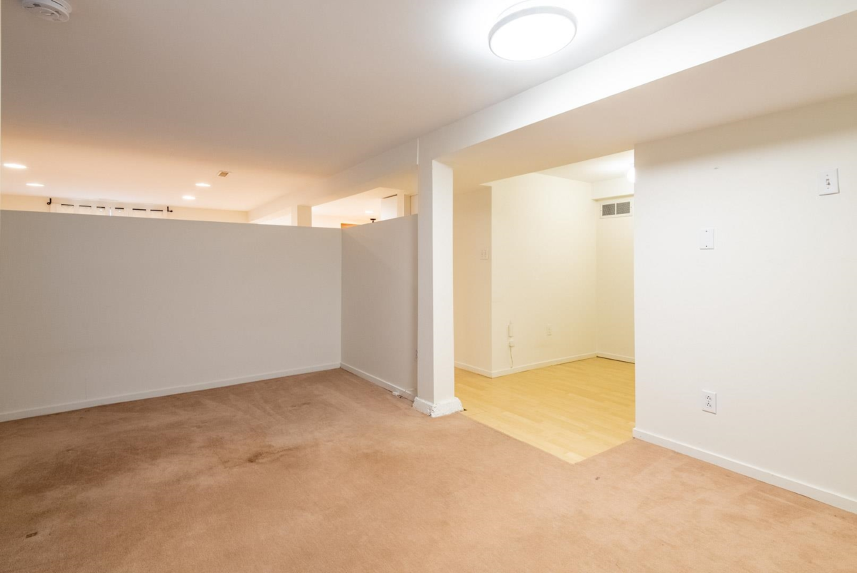 Mudroom Photo of 2960 W 41st Avenue, Vancouver, BC