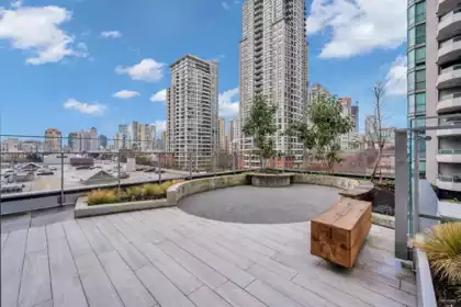 Hot Tub / Spa Photo of 2103 885 Cambie Street, Vancouver, BC