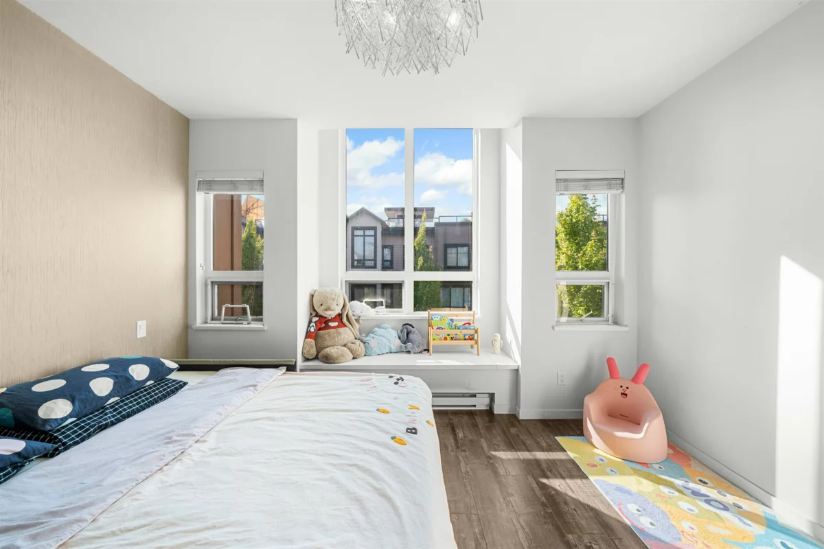 Basement Recreation Room Photo of 8 100 Wood Street, New Westminster, BC