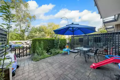 Garage Interior Photo of 8 100 Wood Street, New Westminster, BC