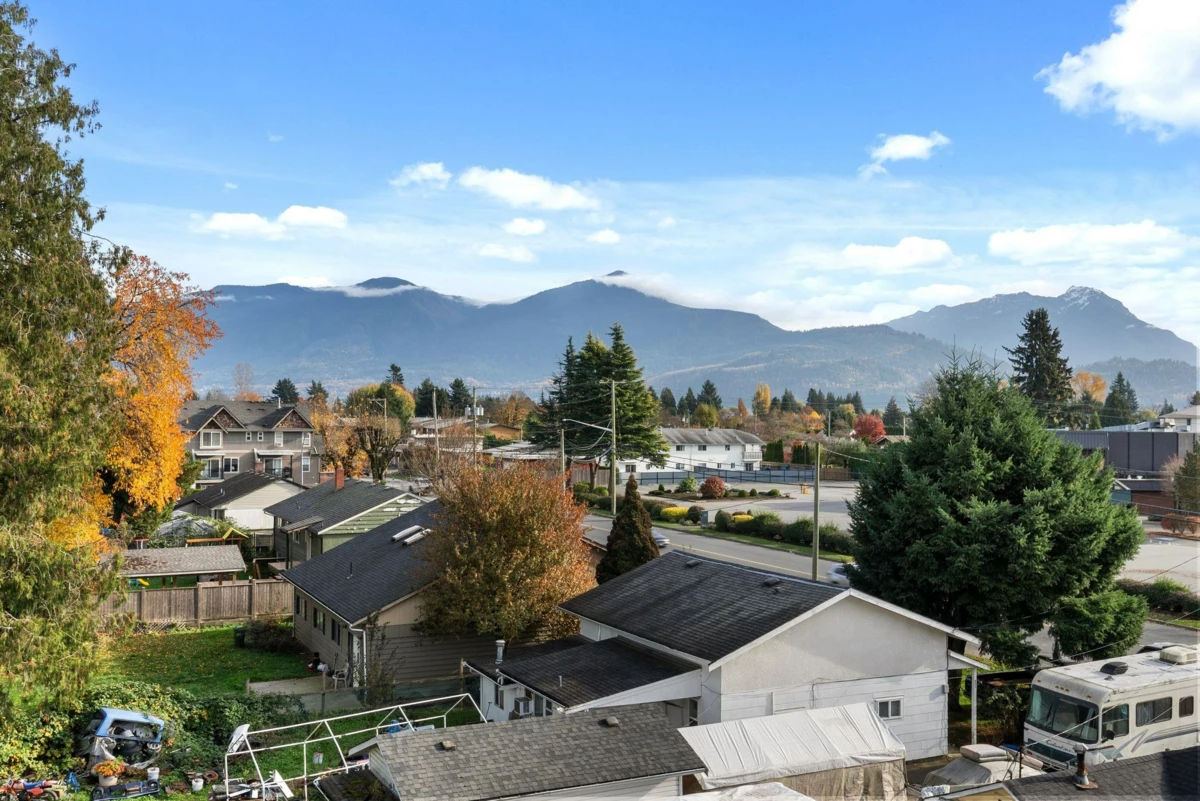 Exterior Rear Photo of 309 46053 Chilliwack Central Road, Chilliwack, BC