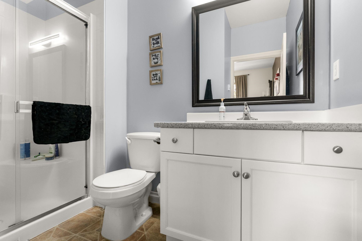 Powder Room Photo of 309 46053 Chilliwack Central Road, Chilliwack, BC