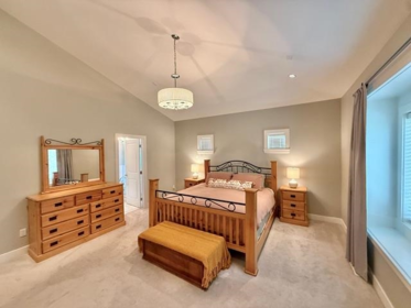Entry Foyer Photo of 16459 63 Avenue, Surrey, BC