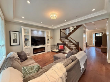 Kitchen Island Photo of 16459 63 Avenue, Surrey, BC
