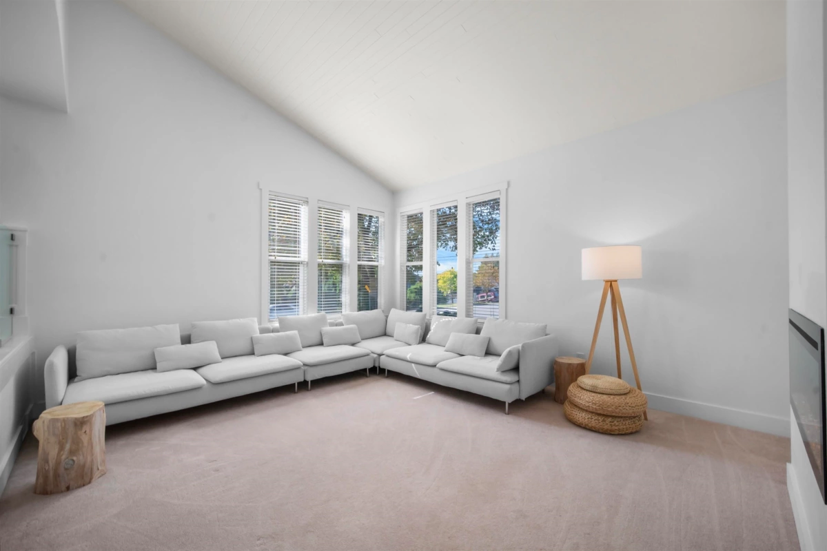 Dining Area Photo of 5786 Aberdeen Street, Surrey, BC
