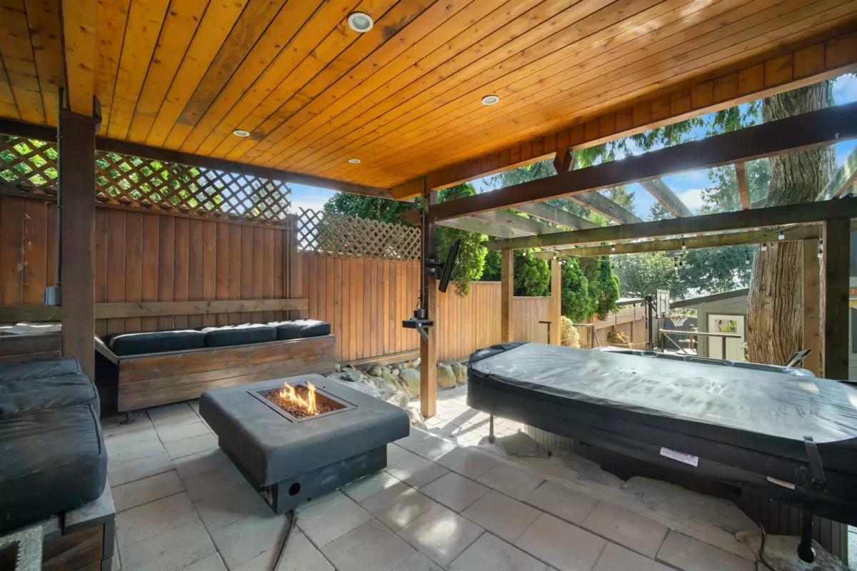 Garden / Landscaping Photo of 5786 Aberdeen Street, Surrey, BC