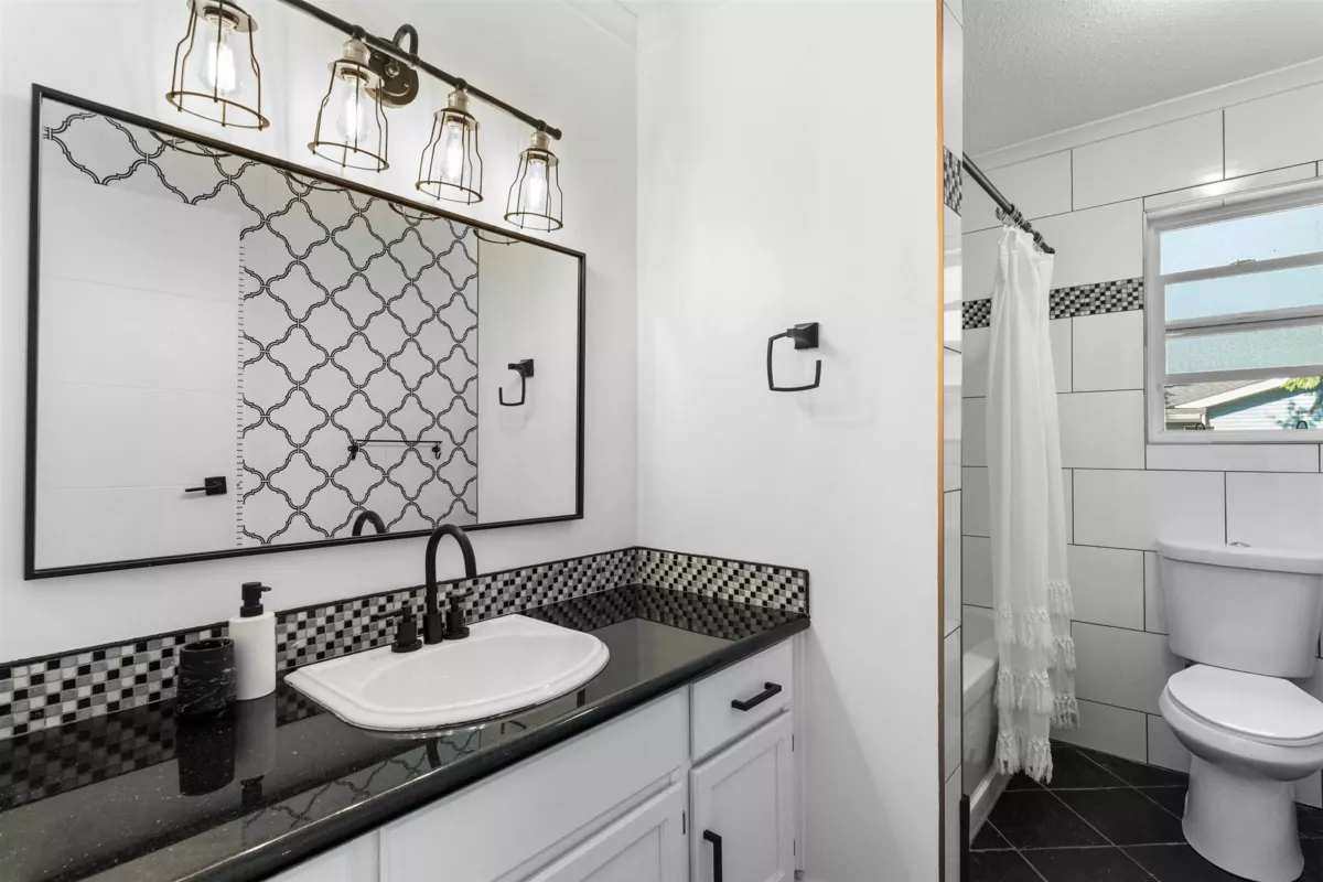 Laundry Room Photo of 5786 Aberdeen Street, Surrey, BC