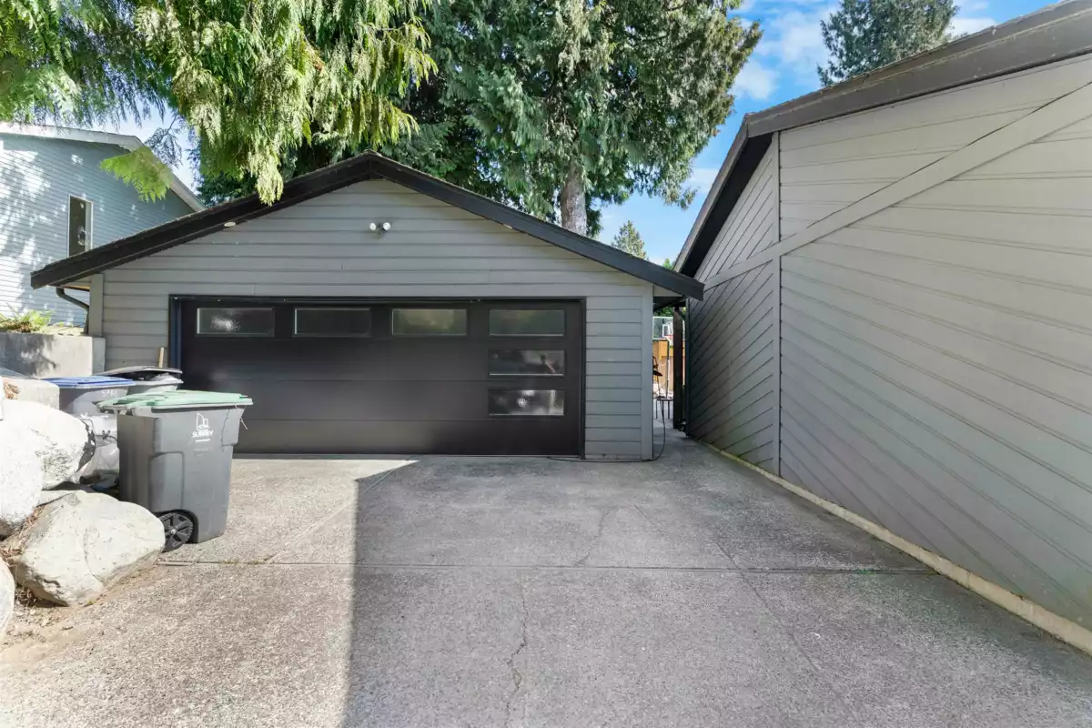 Outdoor Kitchen Photo of 5786 Aberdeen Street, Surrey, BC