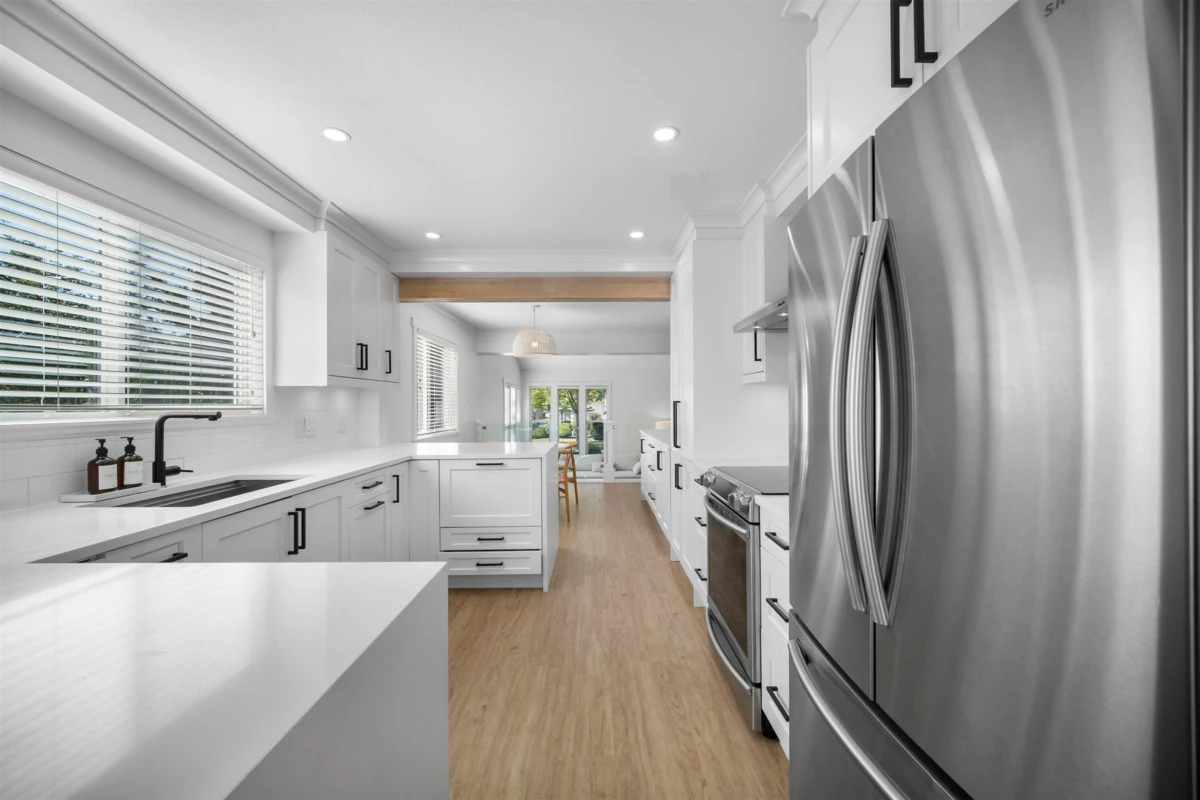 Primary Bathroom Photo of 5786 Aberdeen Street, Surrey, BC