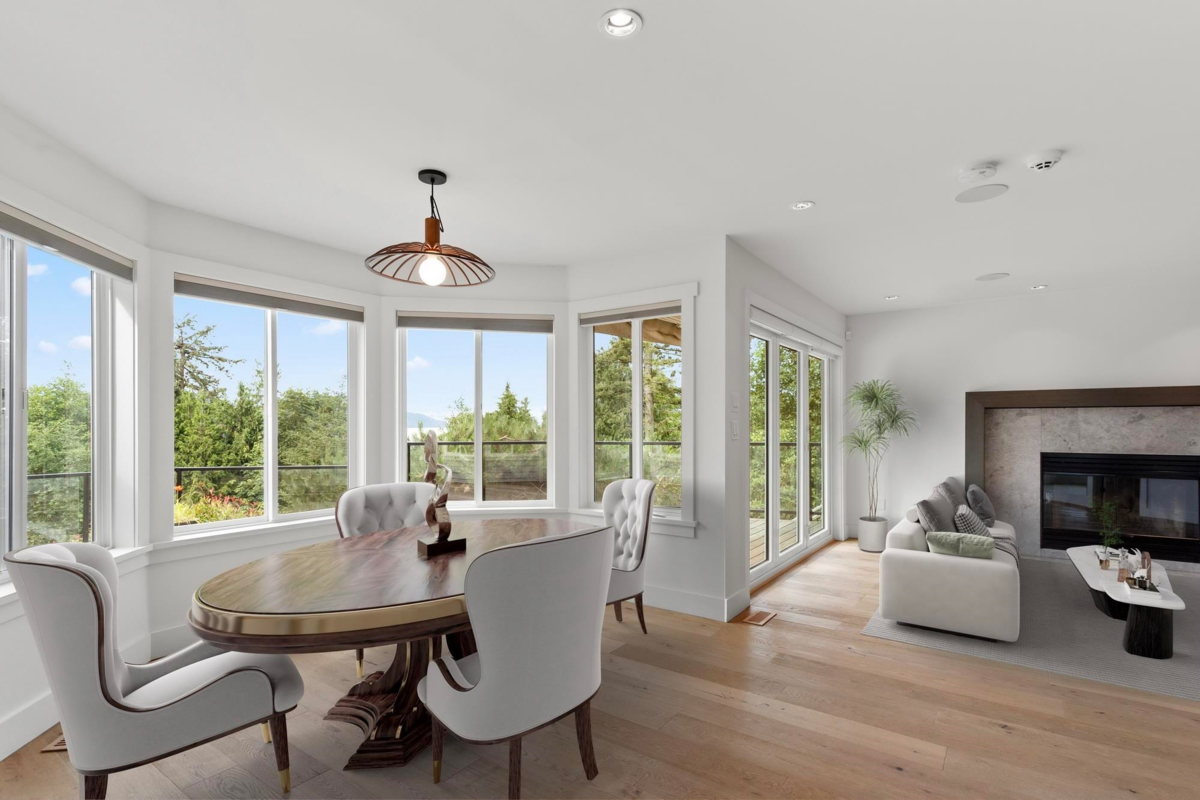 Breakfast Nook Photo of 42 Sweetwater Place, Lions Bay, BC