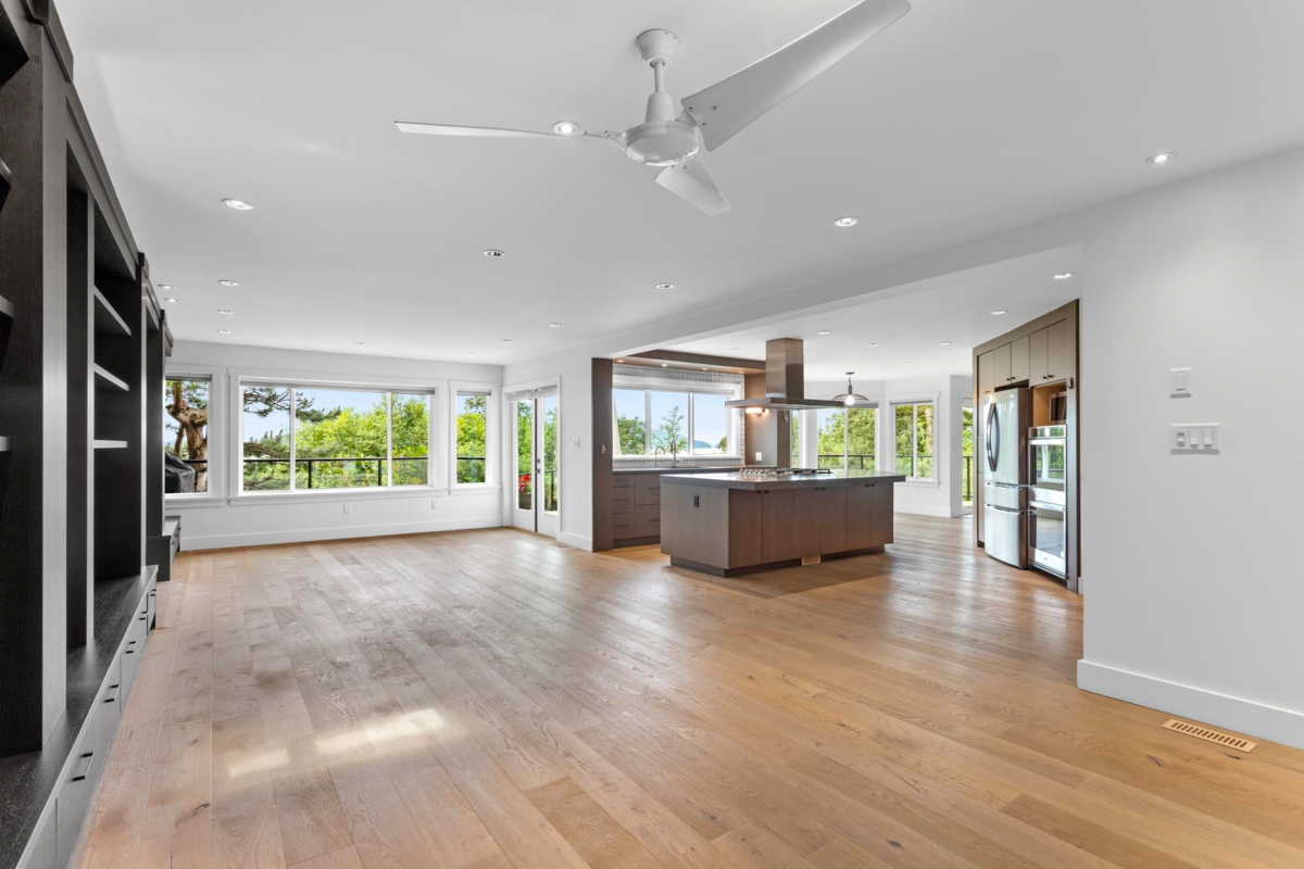 Staircase Photo of 42 Sweetwater Place, Lions Bay, BC
