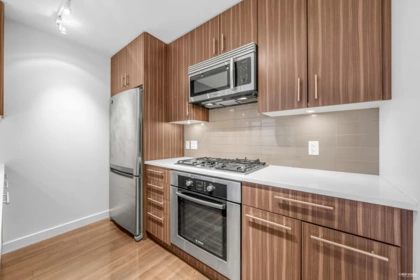 Primary Bedroom Photo of 903 608 Belmont Street, New Westminster, BC