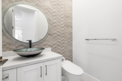 Primary Bathroom Photo of 4471 Windjammer Drive, Richmond, BC