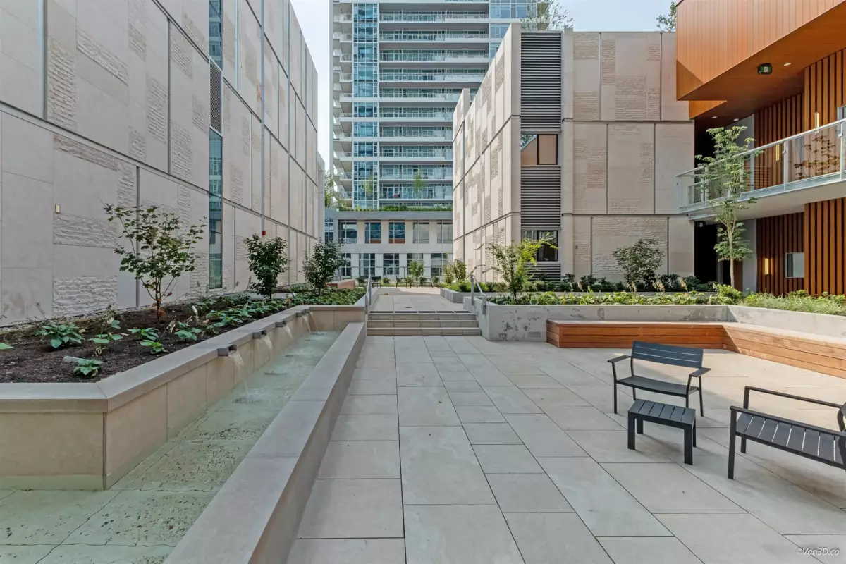 Basement Recreation Room Photo of 4709 6000 Mckay Avenue, Burnaby, BC