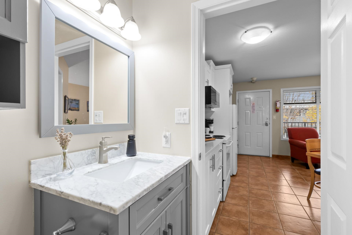 Bedroom 3 Photo of 207 7310 Main Street, No City Value, BC