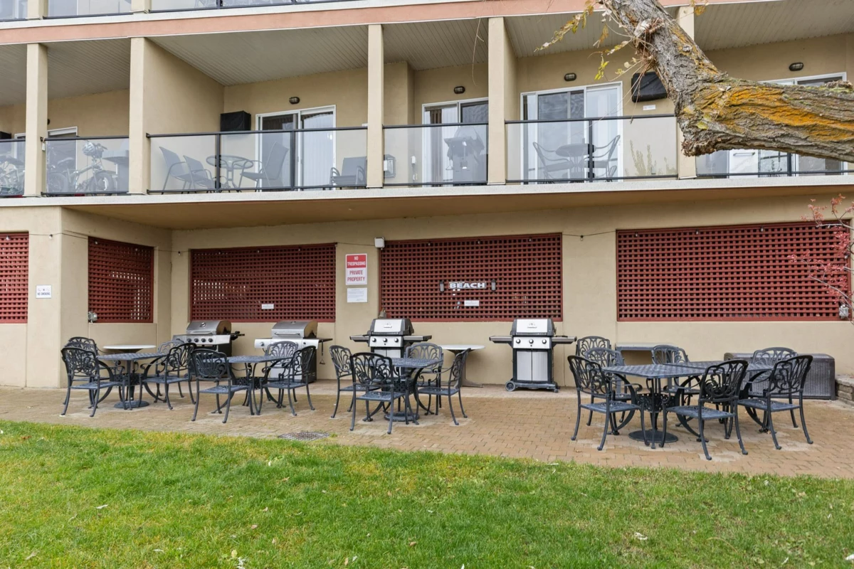 Swimming Pool Photo of 207 7310 Main Street, No City Value, BC