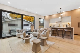 2 448 W 20th Avenue, Vancouver, BC