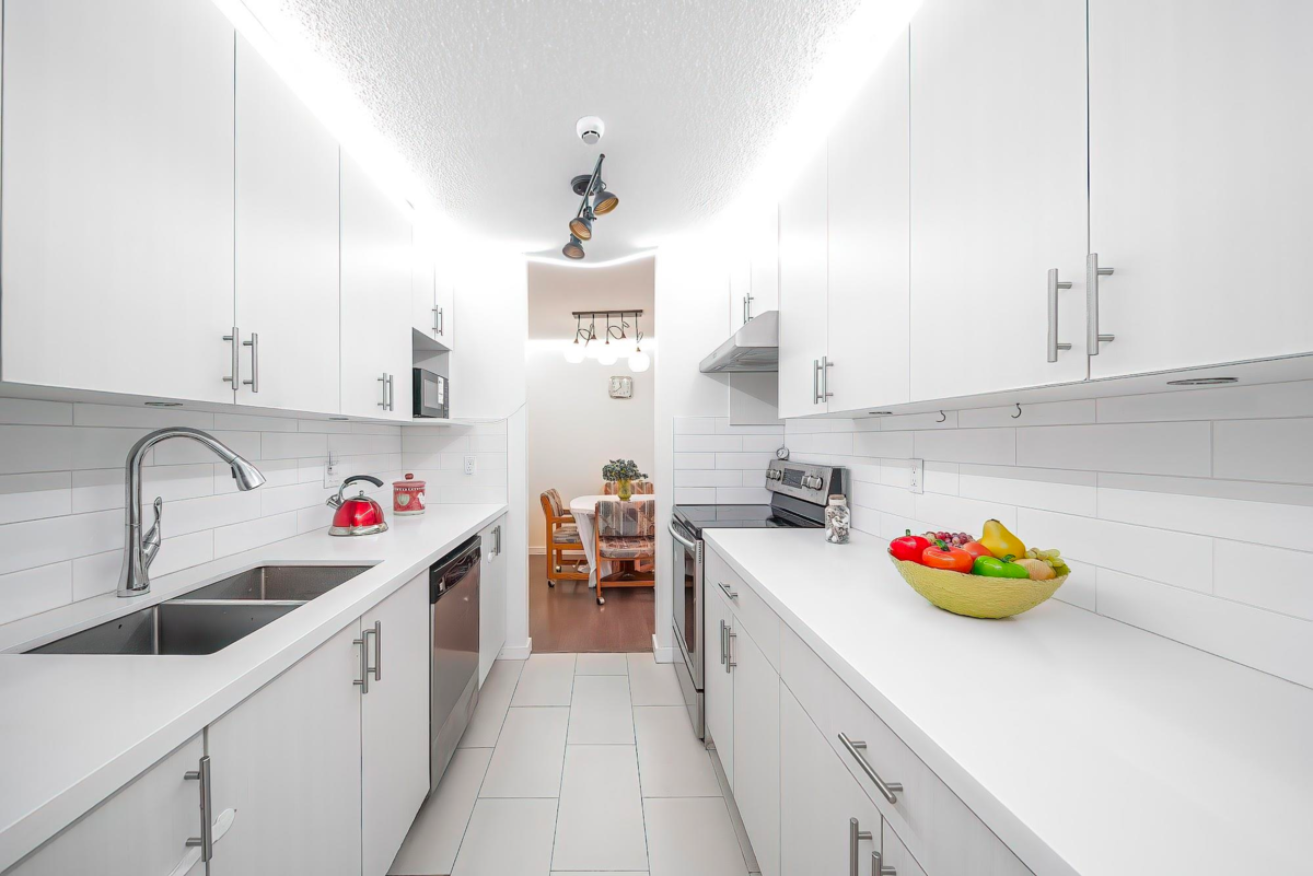 Kitchen Photo of 312 8591 Westminster Highway, Richmond, BC